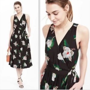 BANANA REPUBLIC Floral Wrap Dress
